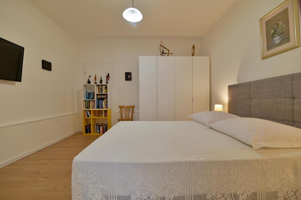 Apartments Art Трогир Экстерьер фото